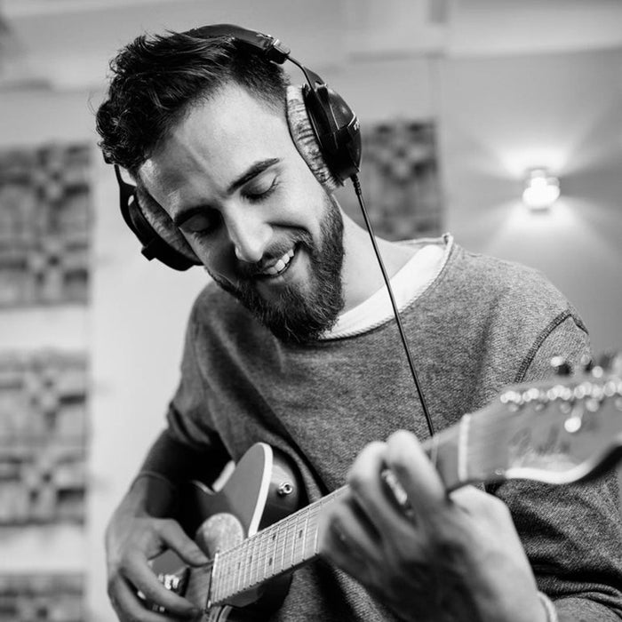 Auriculares de estudio vs HiFi: ¿En qué se diferencian?