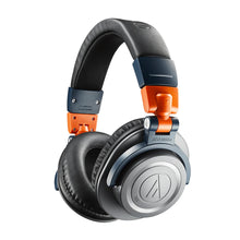 Cargar imagen en el visor de la galería, Audio-Technica ATH-M50xBT2
