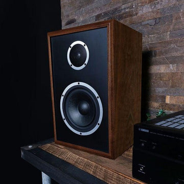 KLH Model THREE