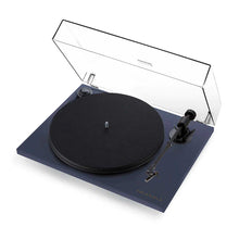 Cargar imagen en el visor de la galería, Triangle TURNTABLE
