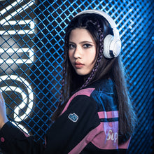 Cargar imagen en el visor de la galería, Edifier G2BT
