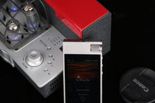 Cargar imagen en el visor de la galería, Cayin N5 iiS editorial 6
