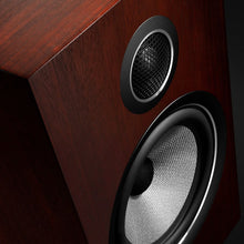 Load image into Gallery viewer, Bowers &amp; Wilkins 706 S2
