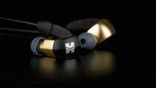 Load image into Gallery viewer, Hifiman RE-2000 editorial 1
