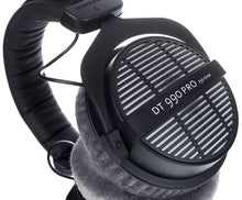 Cargar imagen en el visor de la galería, Beyerdynamic DT990 PRO
