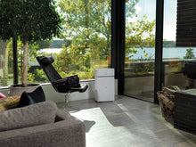 Cargar imagen en el visor de la galería, Audio Pro drumfire editorial 2
