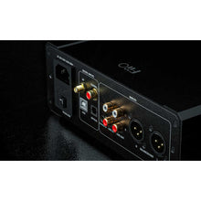 Cargar imagen en el visor de la galería, FiiO K9 Pro ESS editorial 3
