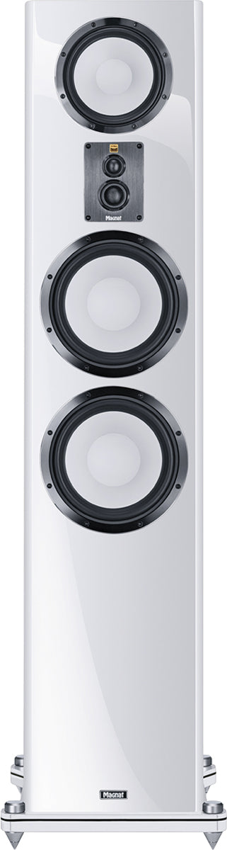 Magnat Signature 909