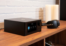 Cargar imagen en el visor de la galería, NAD C700 auriculares
