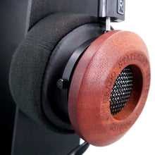 Load image into Gallery viewer, Dekoni Audio Custom Velour Grado posición
