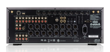 Arcam AV41 trasera