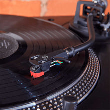 Cargar imagen en el visor de la galería, Audio-Technica AT-VM95ML/H editorial
