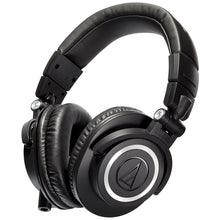 Load image into Gallery viewer, Audio-Technica ATH-M50x Reacondicionado
