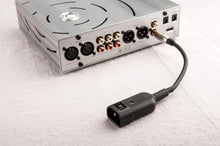 Load image into Gallery viewer, iFi Audio Groundhog+ amplificador
