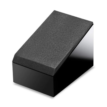 KEF R8a rejilla