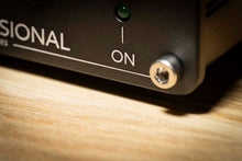 Load image into Gallery viewer, Lake People G103-S MKII detalle
