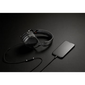 V-Moda Crossfade M-100 Master editorial 1
