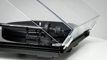 Music Hall MMF 3.3 bandeja