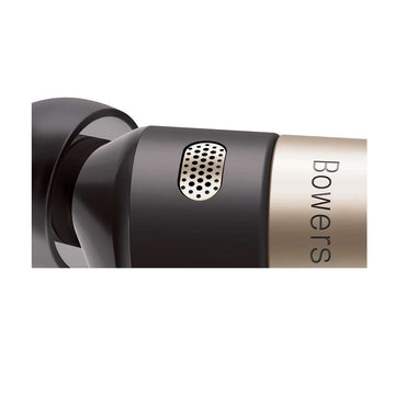Bowers & Wilkins PI7 Carbón detalle
