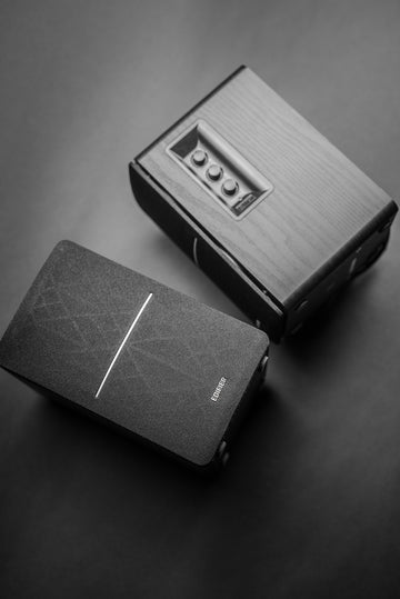 Edifier R1280DB negro editorial 2